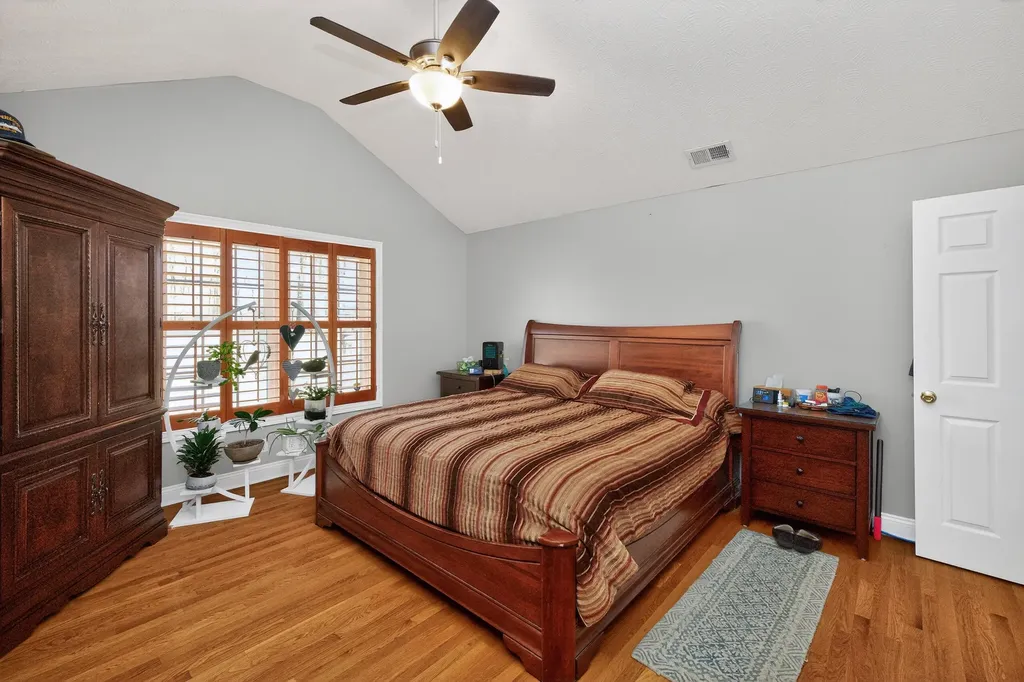 2012 Mooreland Drive Lawrenceburg KY 40342