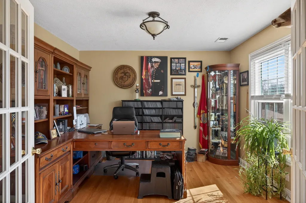 2012 Mooreland Drive Lawrenceburg KY 40342