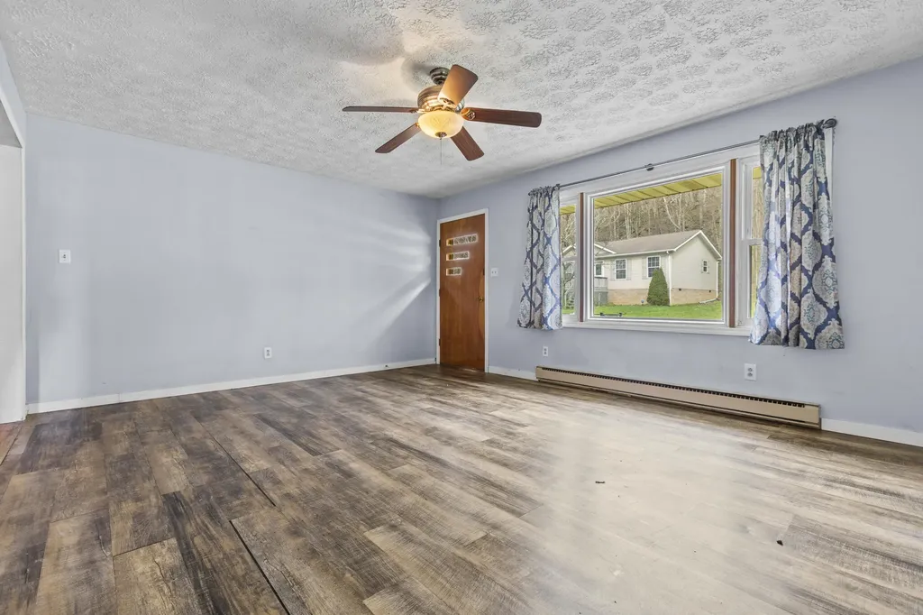 519 Abners Mill Road Ewing KY 41039