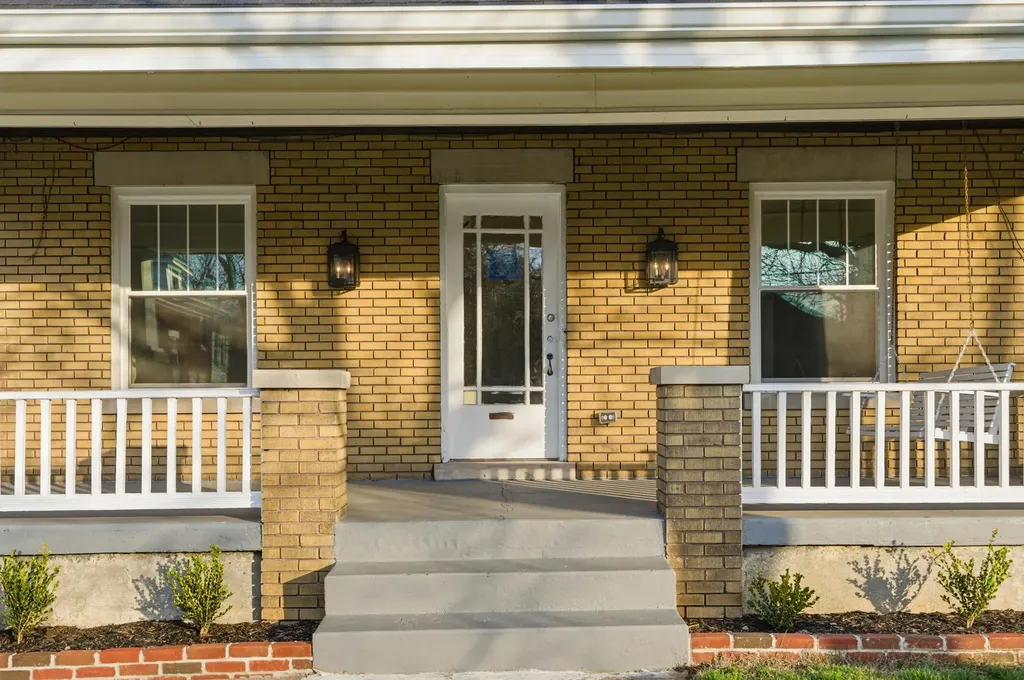 615 Bellaire Avenue Lexington KY 40508