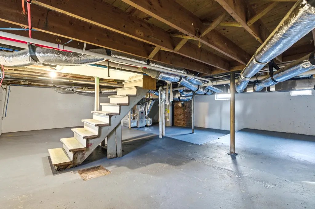 615 Bellaire Avenue Lexington KY 40508