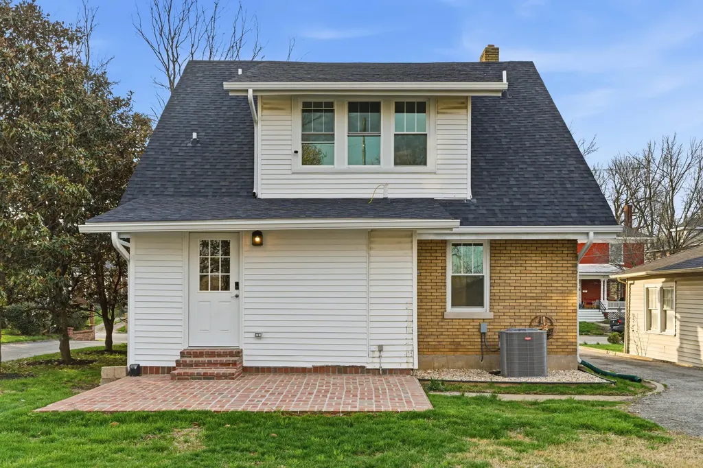 615 Bellaire Avenue Lexington KY 40508
