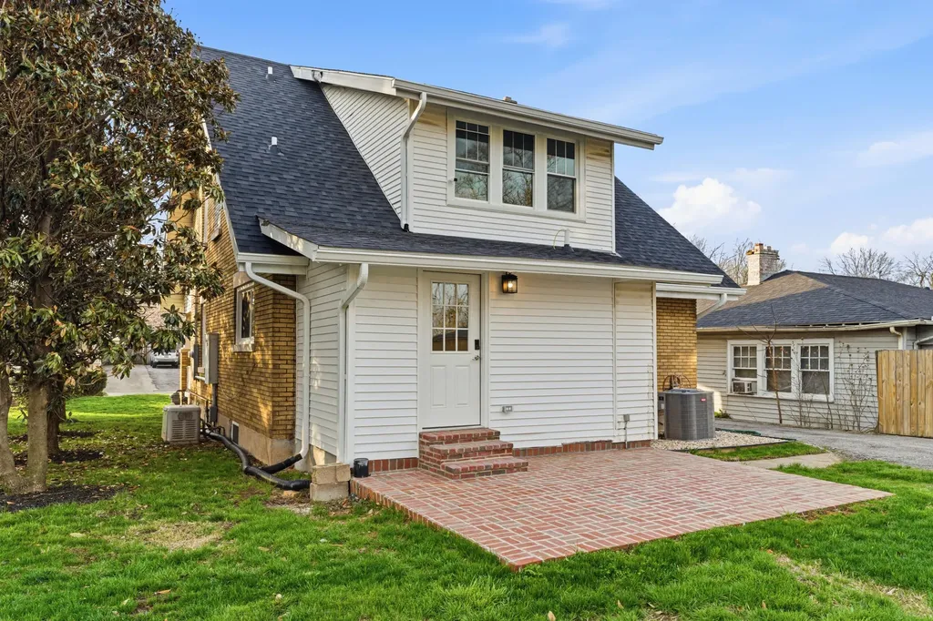 615 Bellaire Avenue Lexington KY 40508