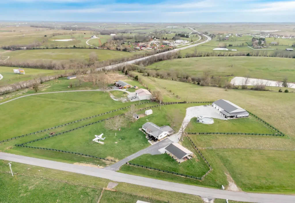 122 Airport Lane Springfield KY 40069