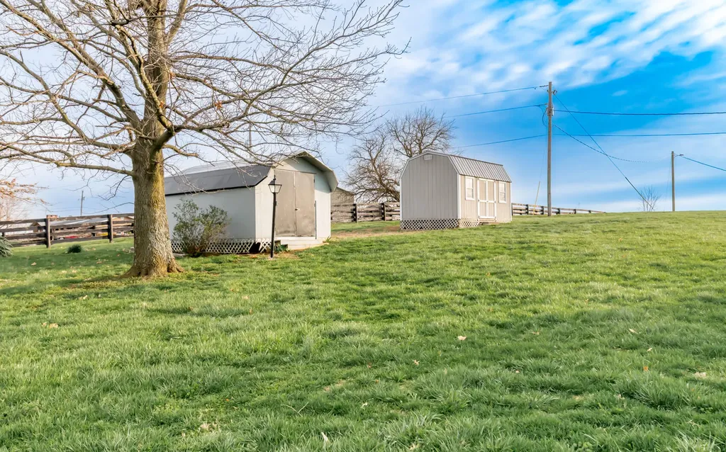 122 Airport Lane Springfield KY 40069
