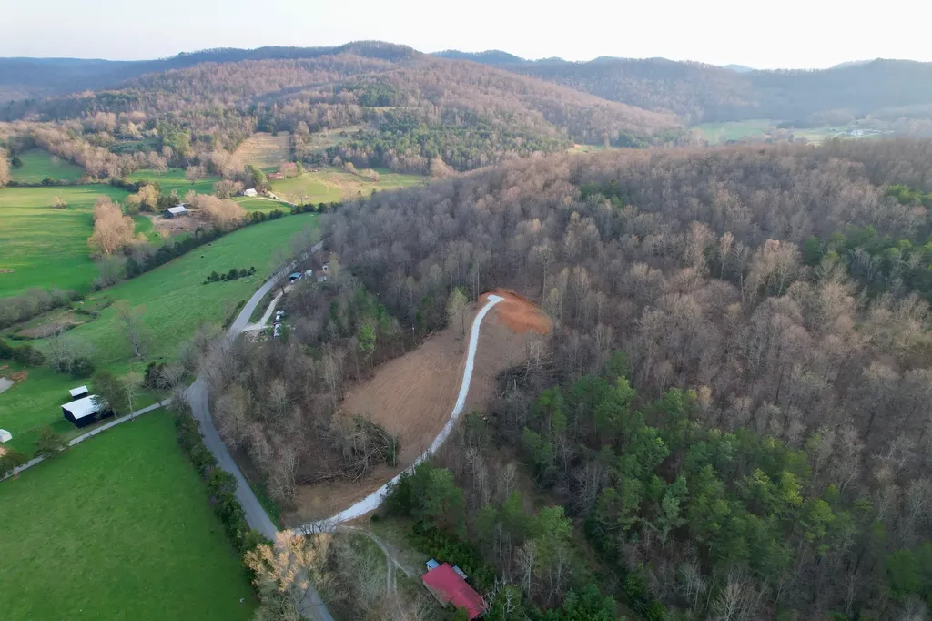 6310 Ky-200 Monticello KY 42633