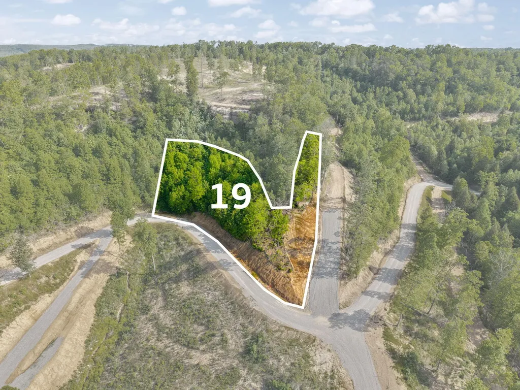 Lot 19 Sleepy Hollow Road East Bernstadt KY 40729