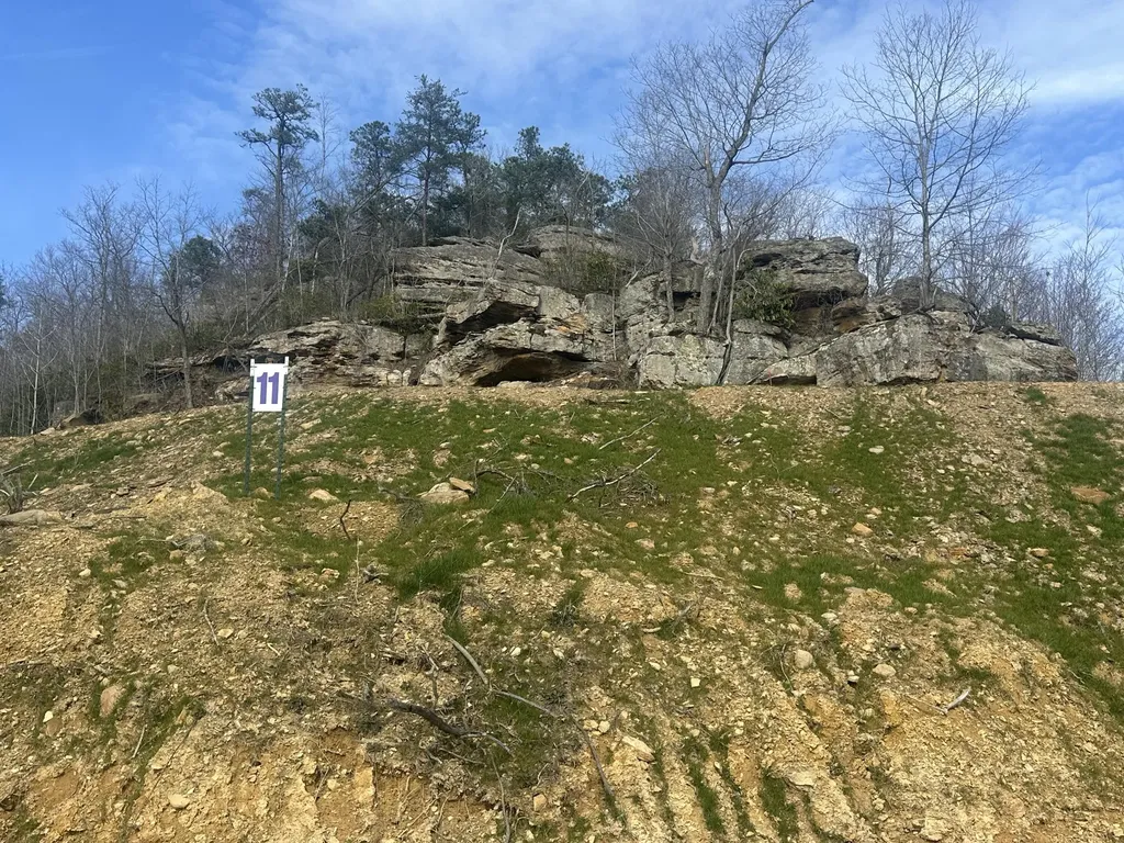 Lot 11 Sleepy Hollow Road East Bernstadt KY 40729