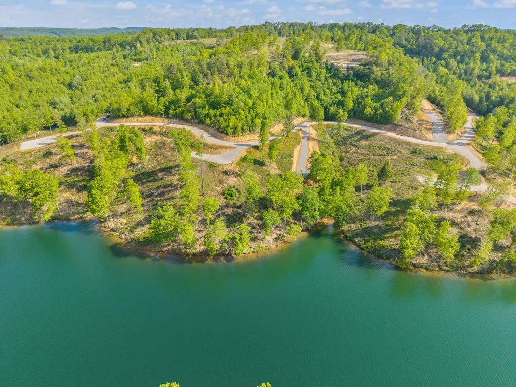 Lot 12 Sleepy Hollow Road East Bernstadt KY 40729