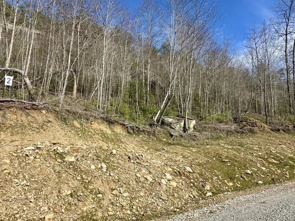 Lot 2 Sleepy Hollow Road East Bernstadt KY 40729