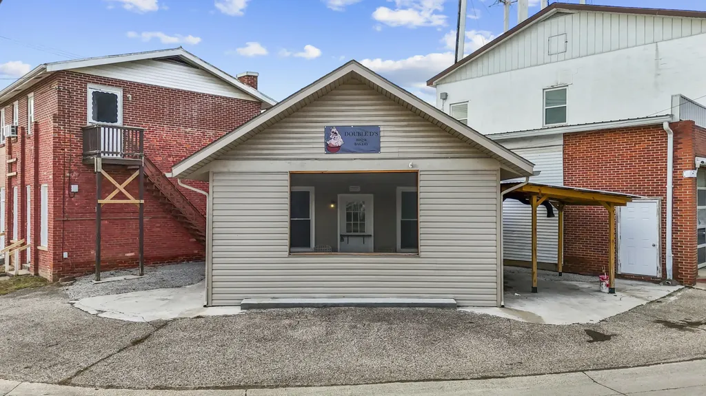 404 Main Cross Street Warsaw KY 41095