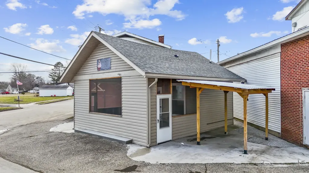 404 Main Cross Street Warsaw KY 41095