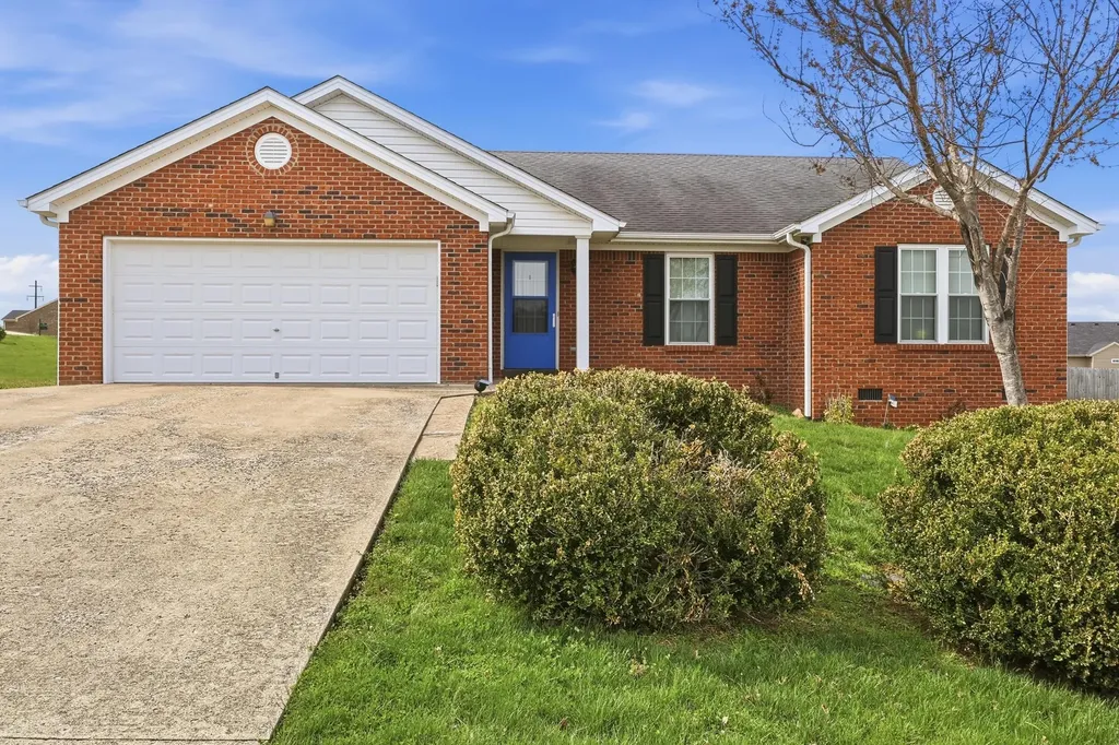 101 Tom Spragens Road Danville KY 40422