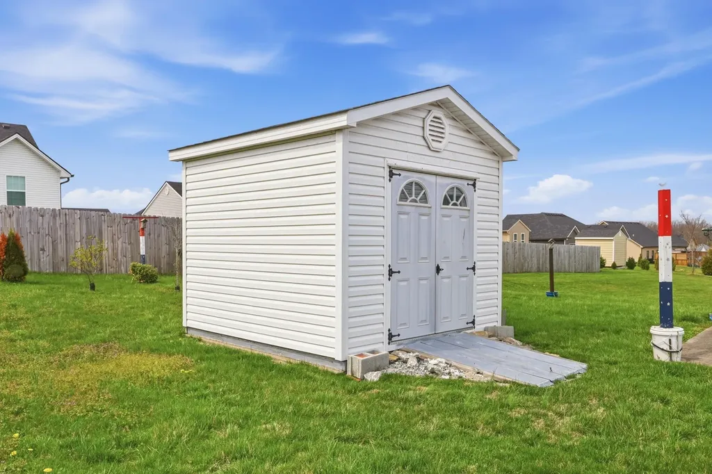 101 Tom Spragens Road Danville KY 40422