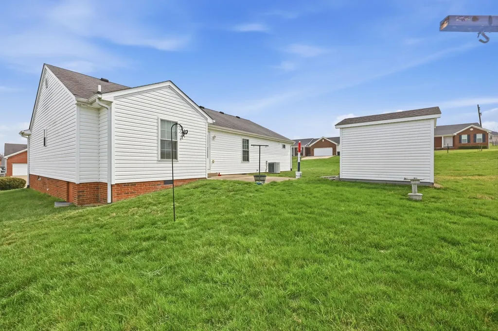 101 Tom Spragens Road Danville KY 40422