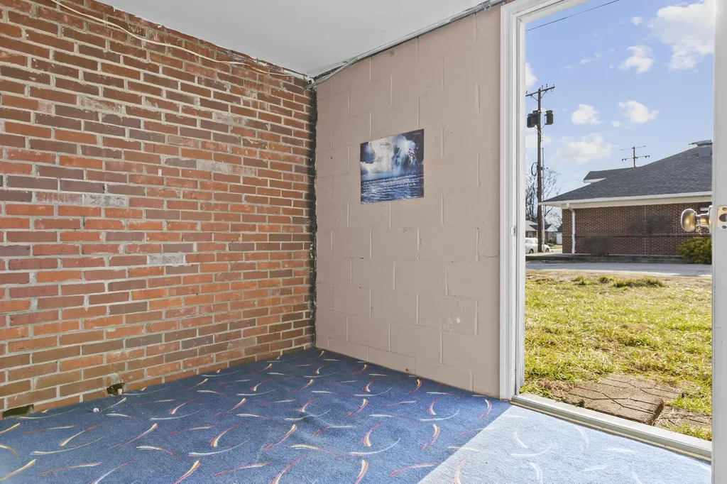 100 W Pearl Street Warsaw KY 41095