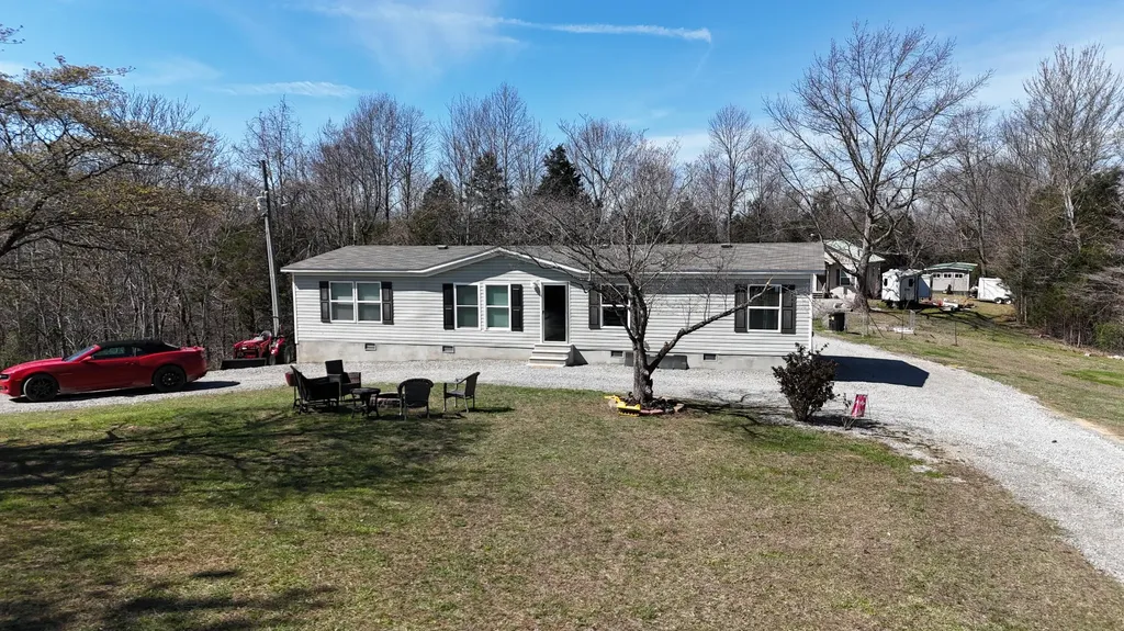 5488 Reese Hurt Road Breeding KY 42715