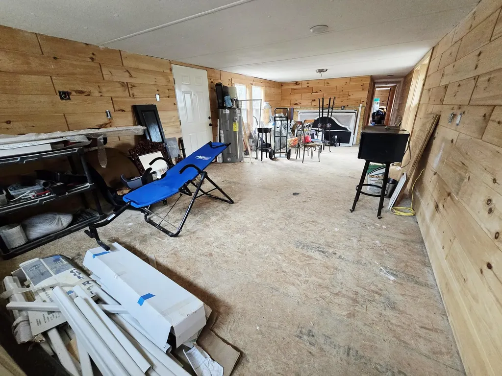 5488 Reese Hurt Road Breeding KY 42715