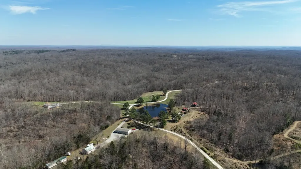 5488 Reese Hurt Road Breeding KY 42715
