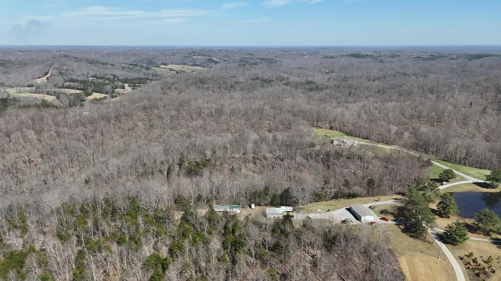 5488 Reese Hurt Road Breeding KY 42715