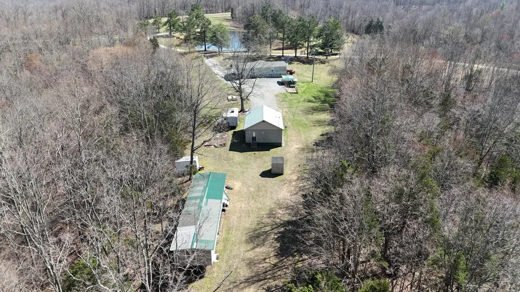 5488 Reese Hurt Road Breeding KY 42715