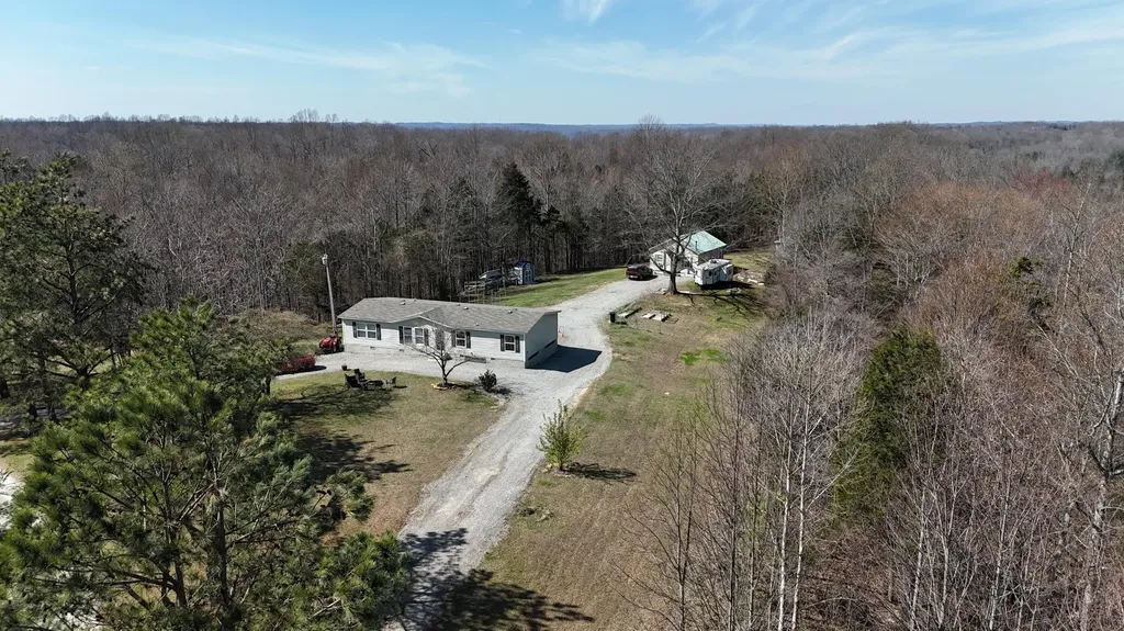 5488 Reese Hurt Road Breeding KY 42715