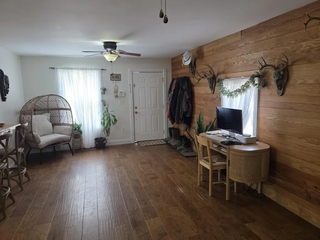 617 Hensley Road East Bernstadt KY 40729