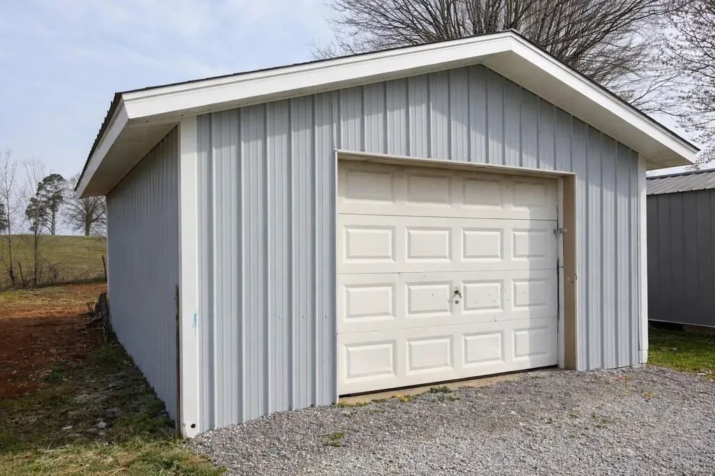 207 Rolling Cliff Drive Bronston KY 42518