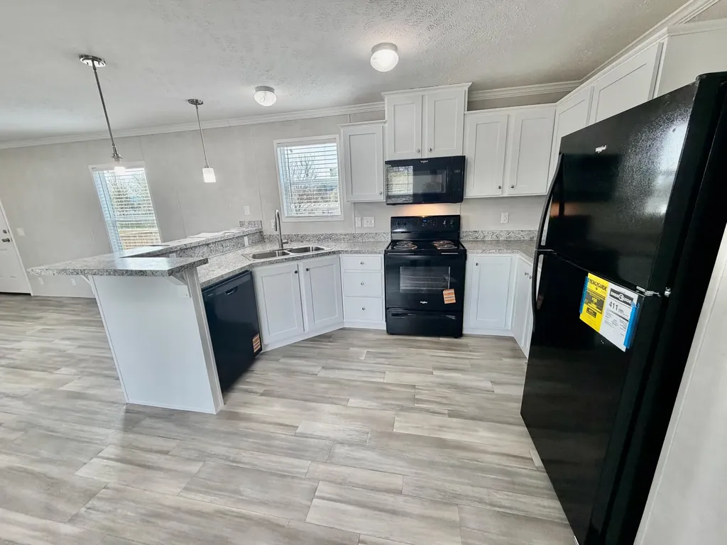 207 Rolling Cliff Drive Bronston KY 42518
