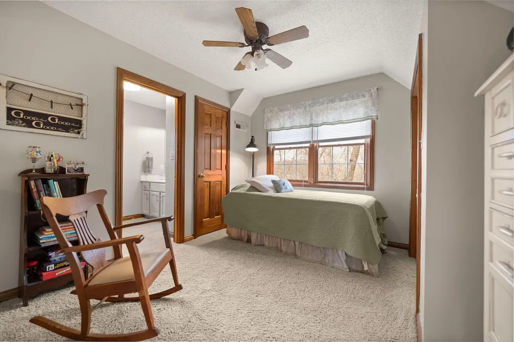 22 Tranquility Place Burnside KY 42519