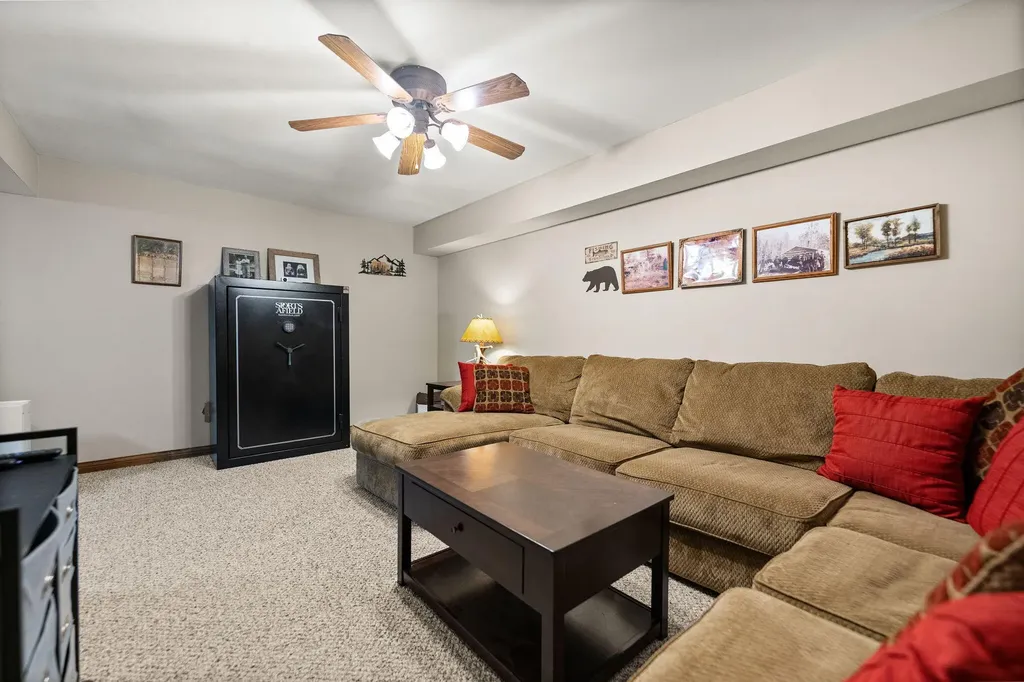 22 Tranquility Place Burnside KY 42519