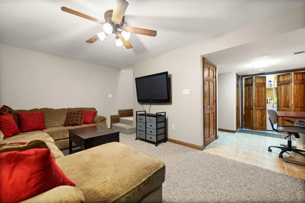 22 Tranquility Place Burnside KY 42519