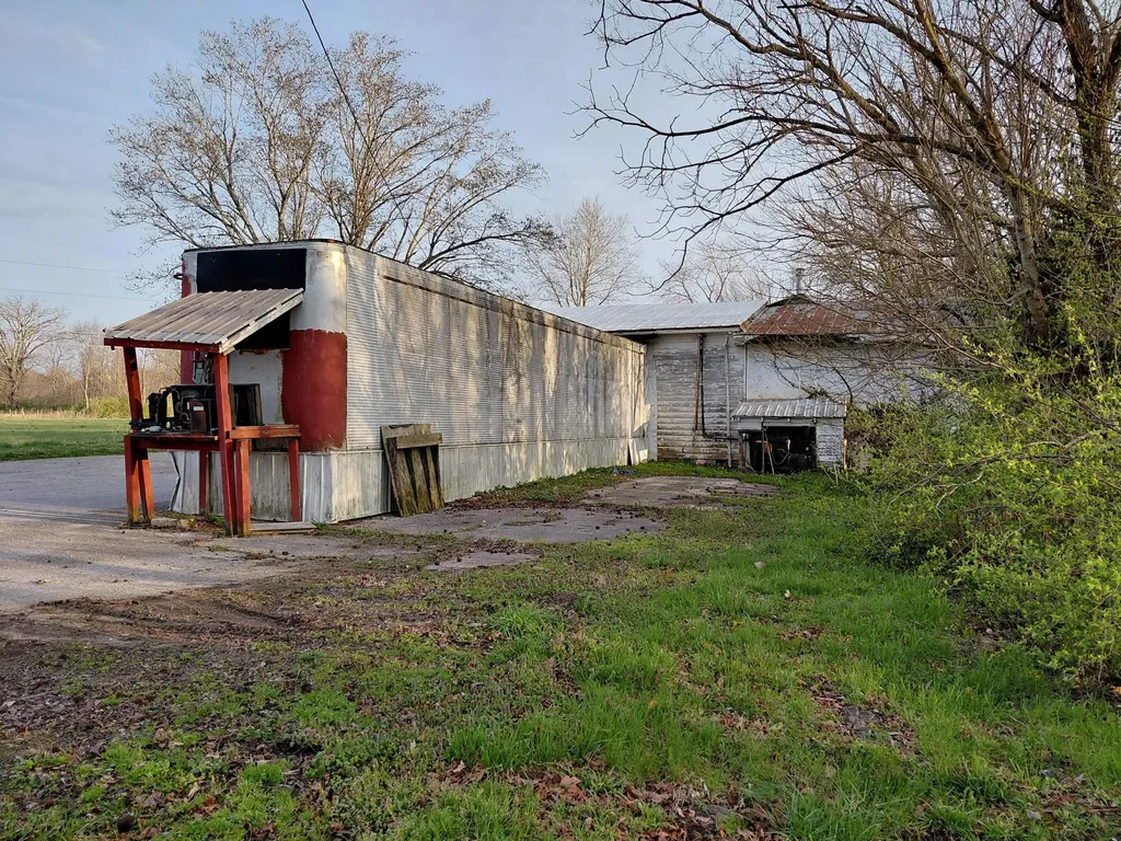 1534 Mackville Road Harrodsburg KY 40330