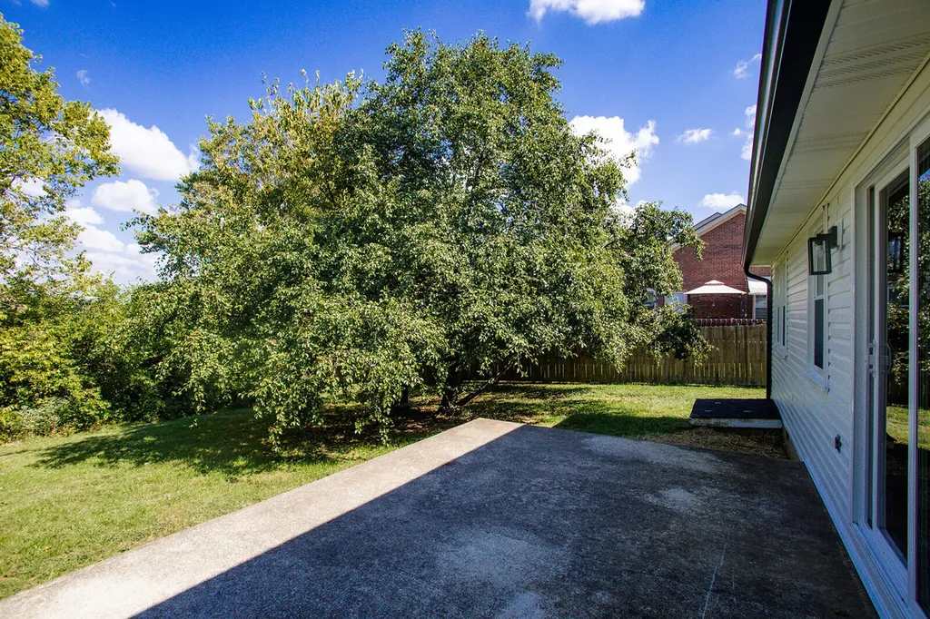 133 Shala-mar Rue Winchester KY 40391