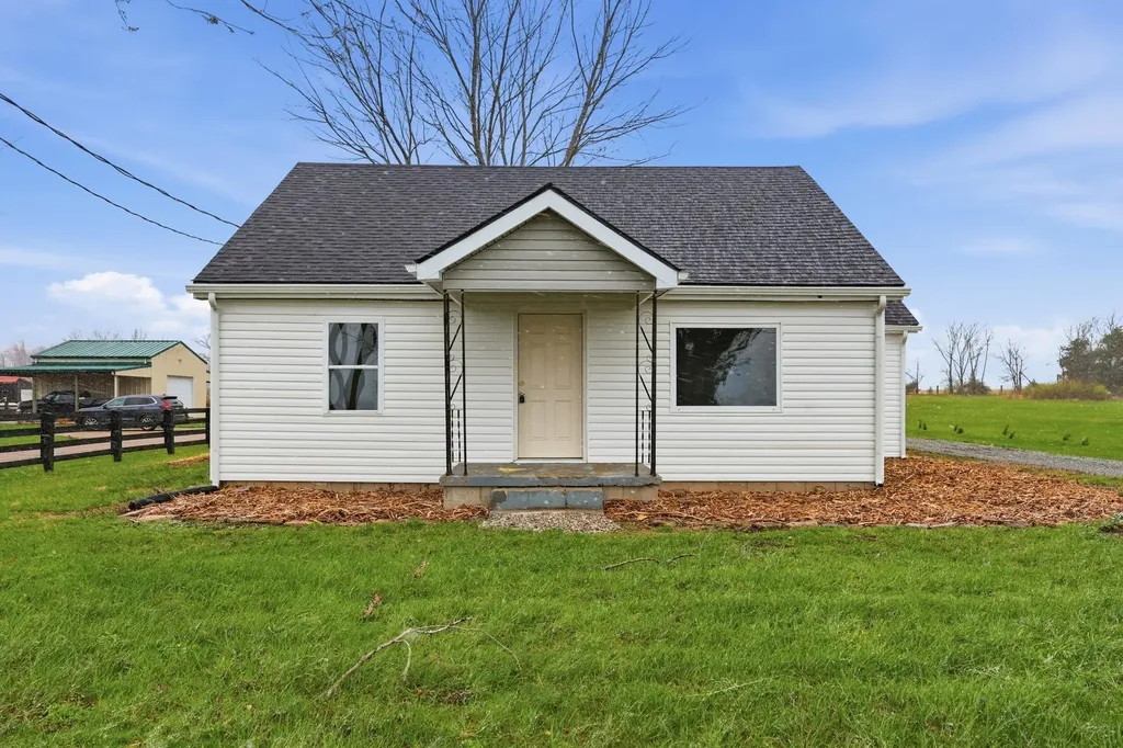3439 Old Kentucky Highway 52 Richmond KY 40475
