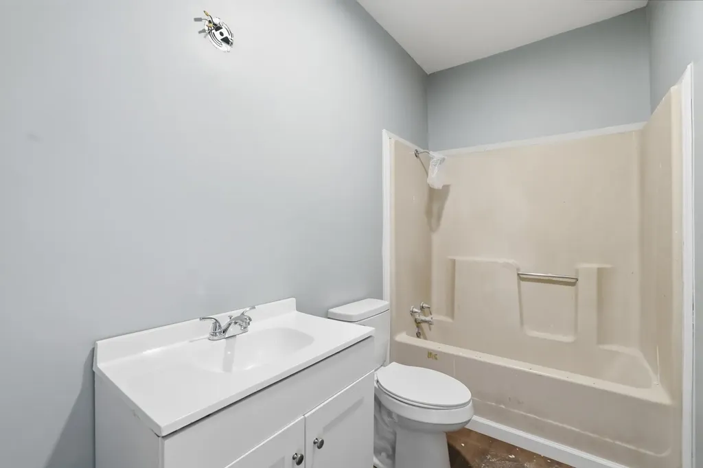 3439 Old Kentucky Highway 52 Richmond KY 40475