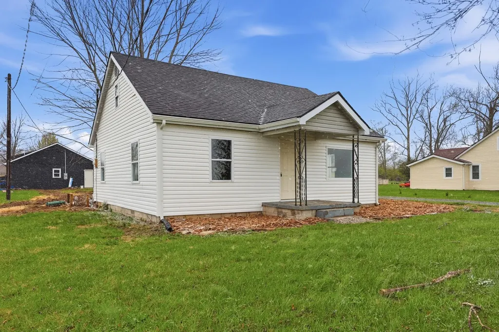 3439 Old Kentucky Highway 52 Richmond KY 40475