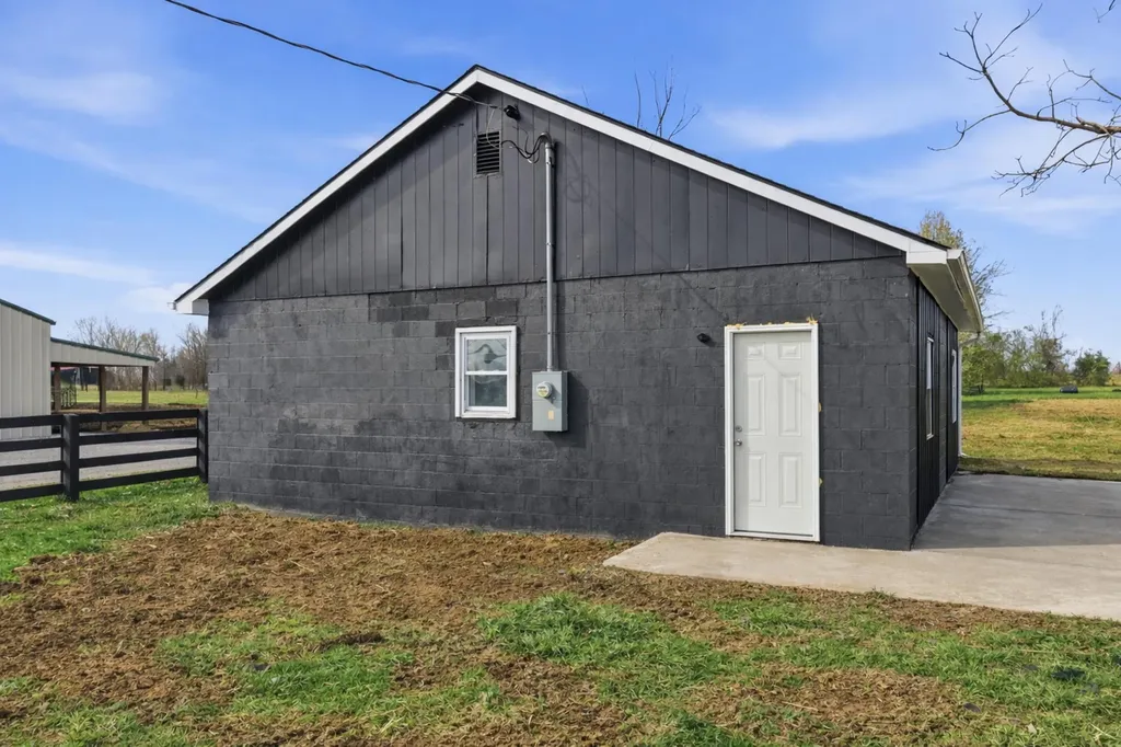 3439 Old Kentucky Highway 52 Richmond KY 40475