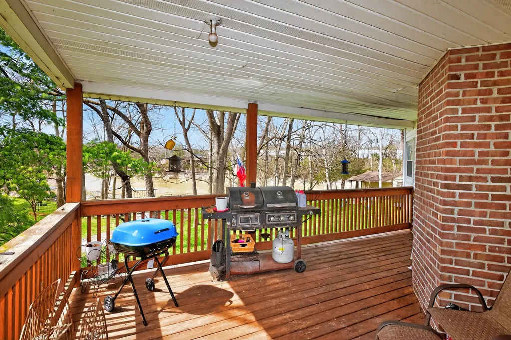 2073 Crystal Springs Road Danville KY 40422