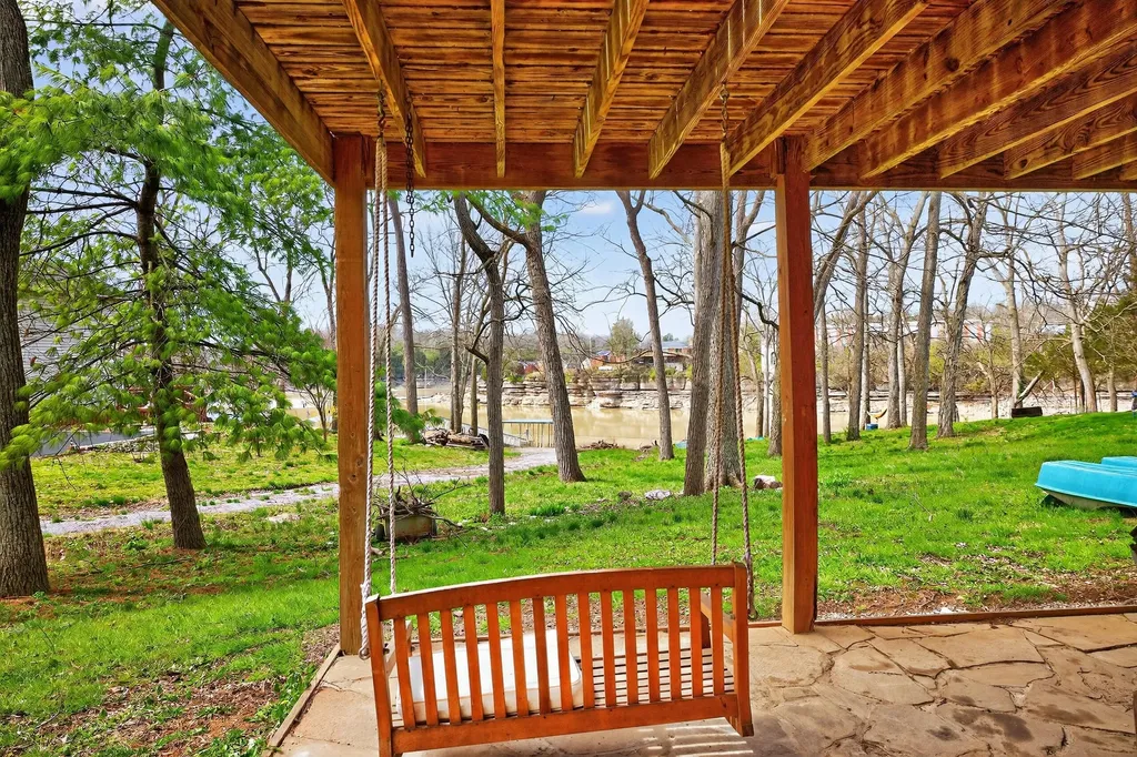 2073 Crystal Springs Road Danville KY 40422