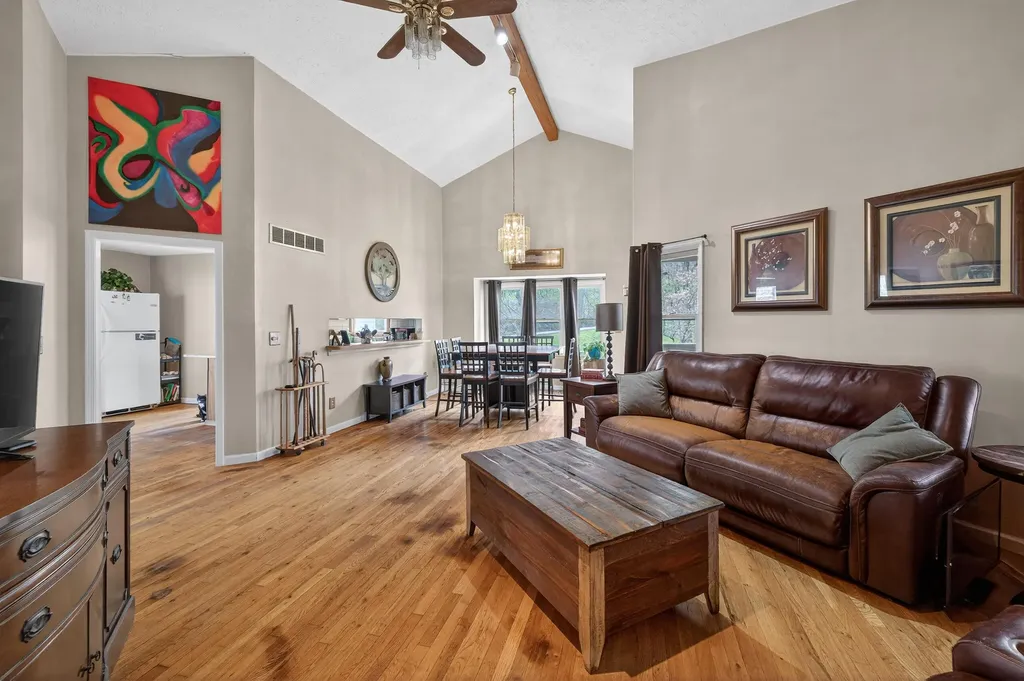 2073 Crystal Springs Road Danville KY 40422