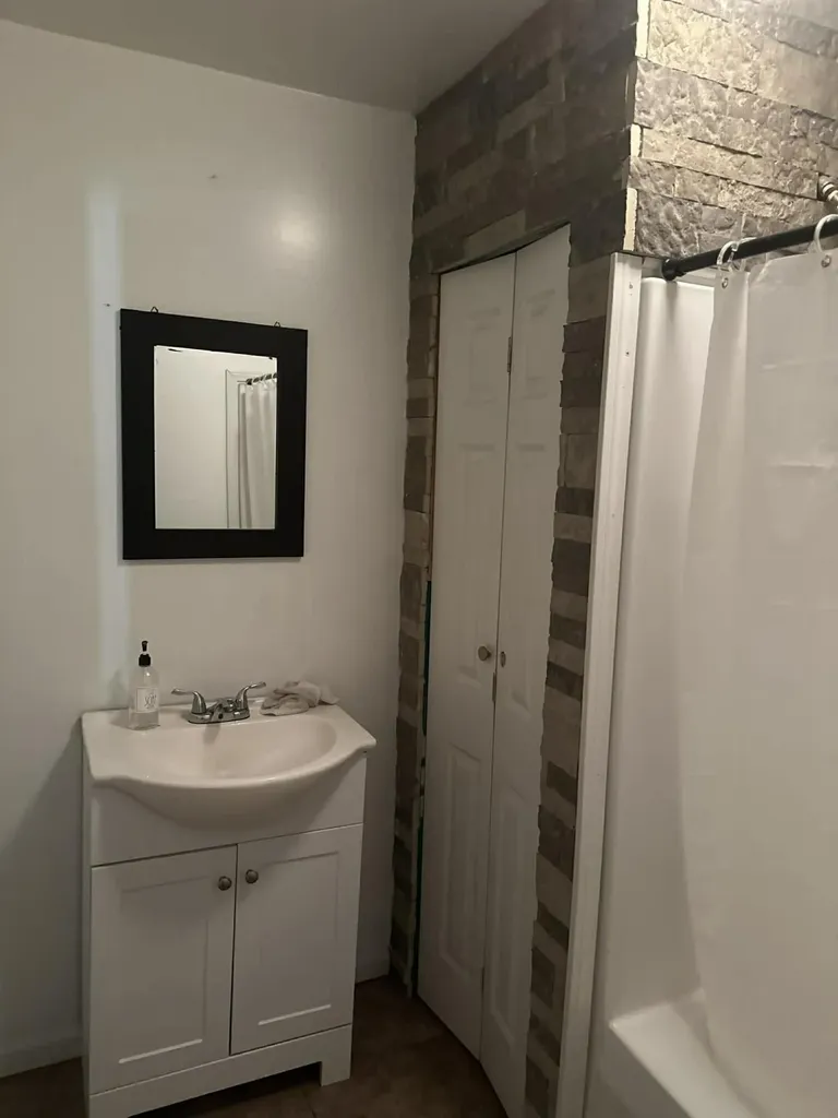 1290 Kentucky 215 Evarts KY 40828