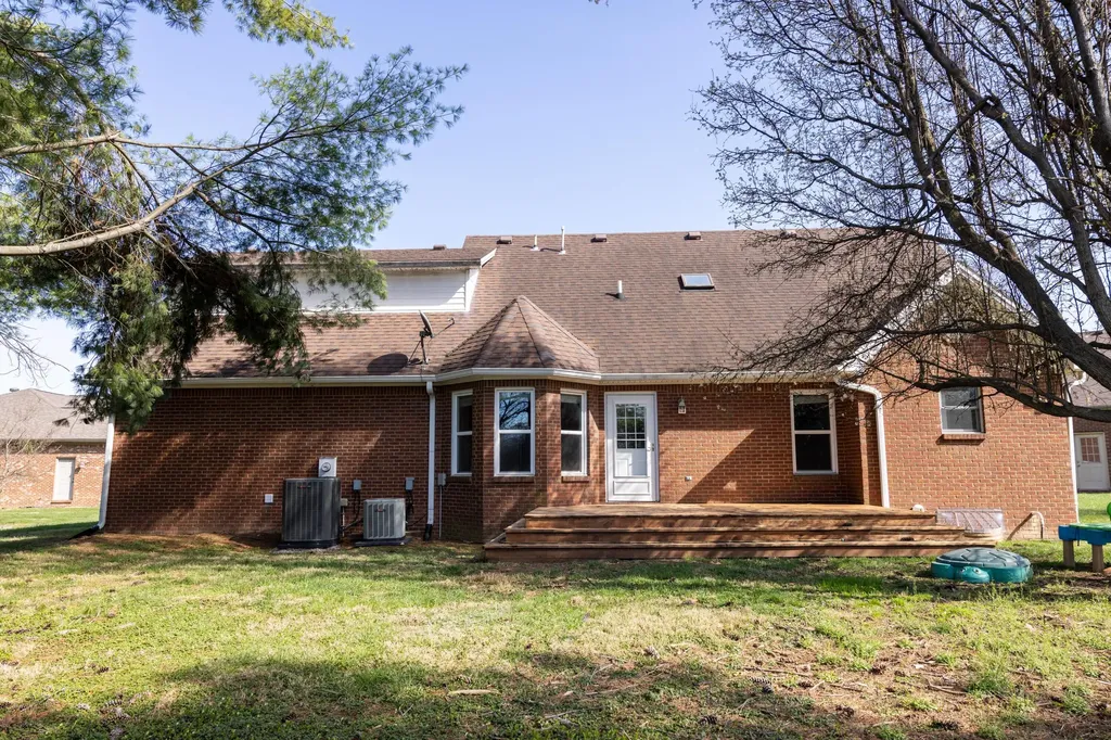 410 Brook Court Frankfort KY 40601