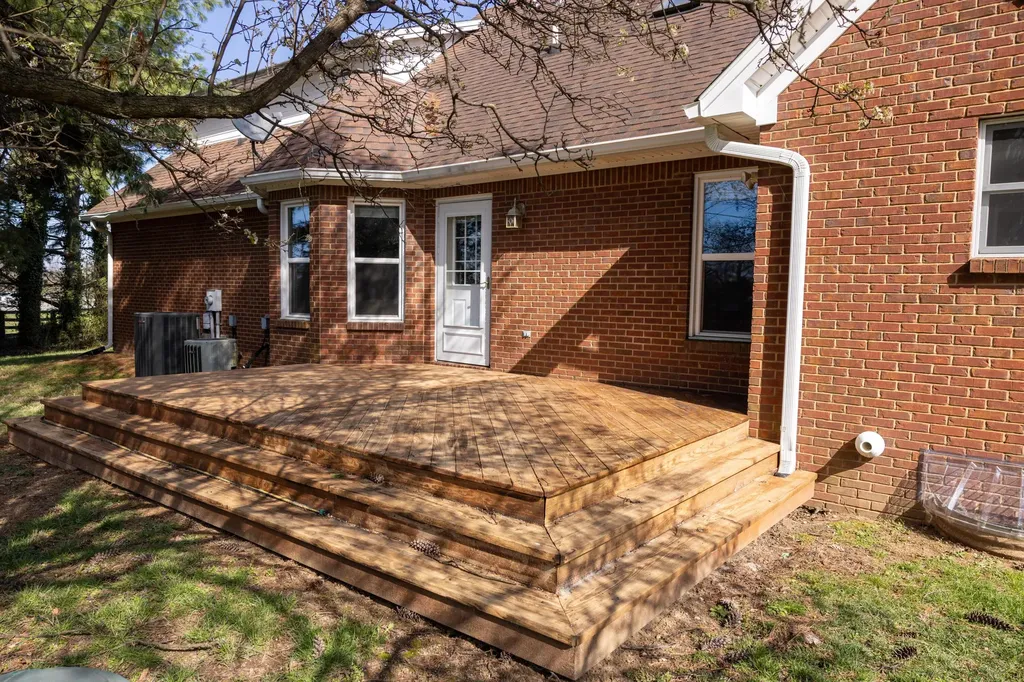 410 Brook Court Frankfort KY 40601