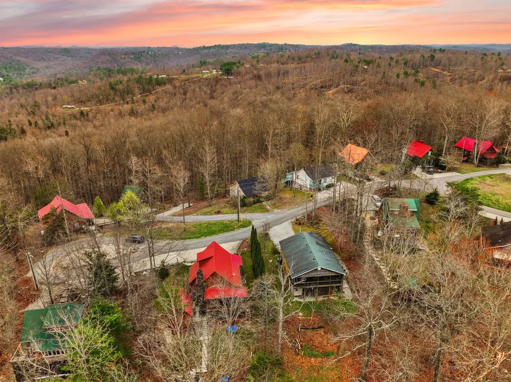 21 Dogwood Road Burnside KY 42519