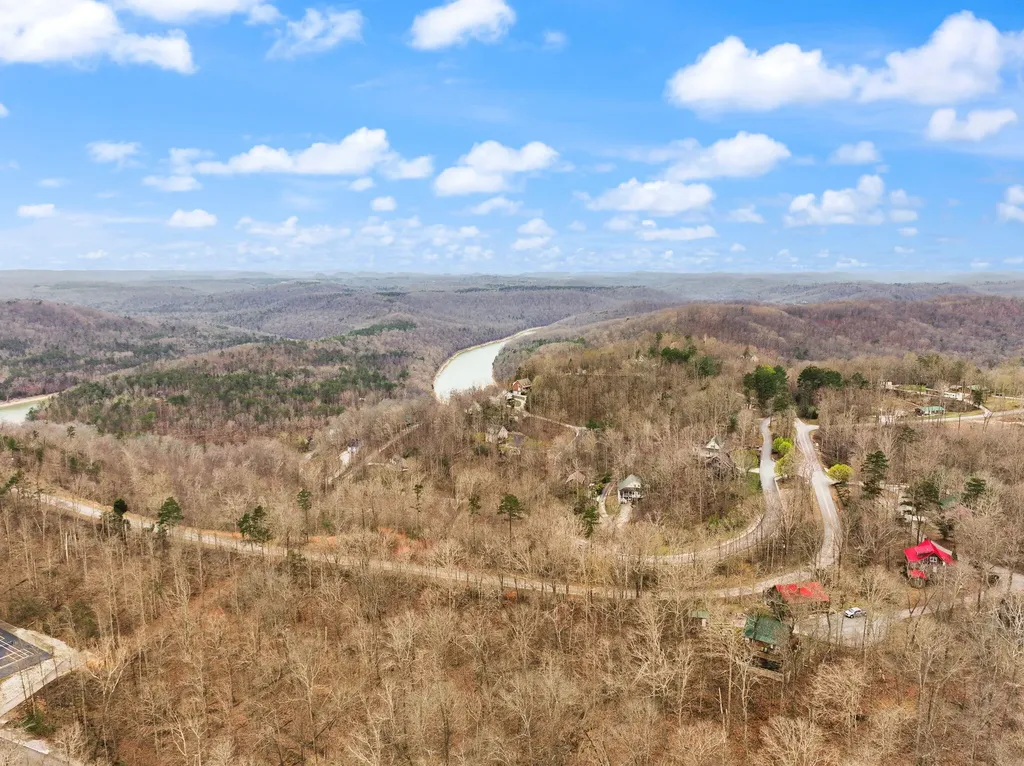 21 Dogwood Road Burnside KY 42519