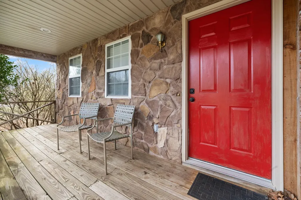 21 Dogwood Road Burnside KY 42519