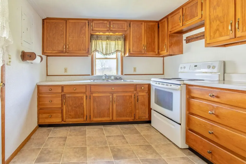 1544 Kelsey Road Monticello KY 42633