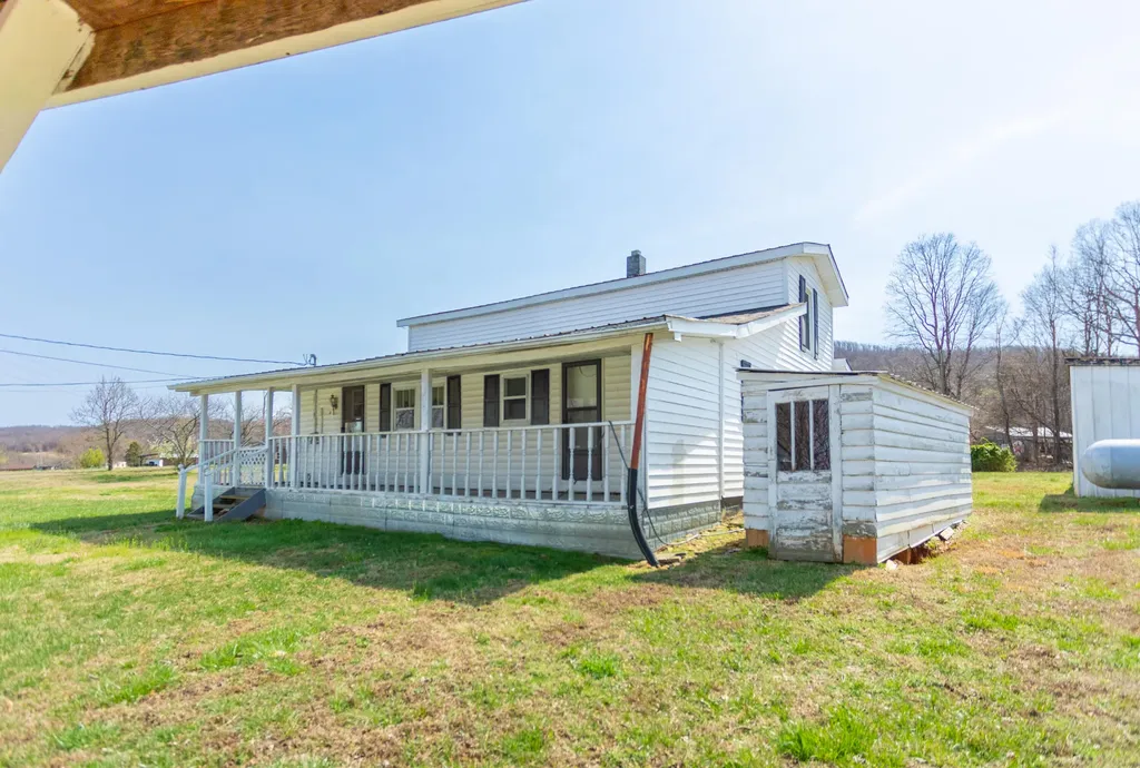 1544 Kelsey Road Monticello KY 42633