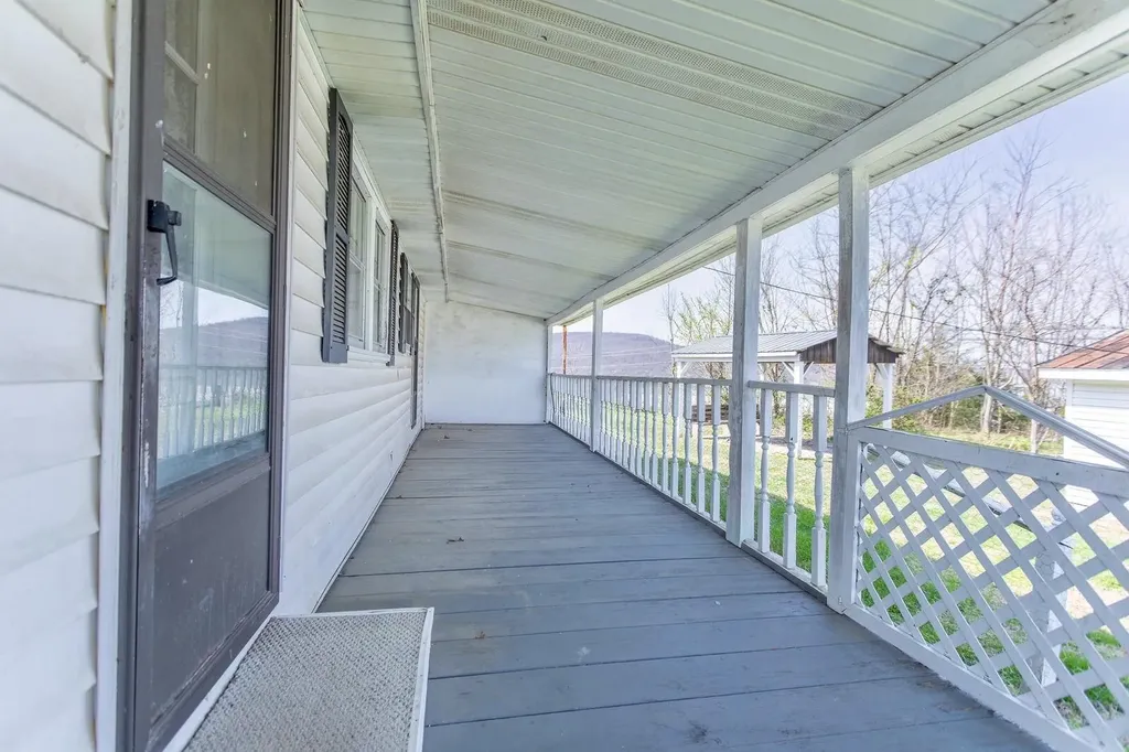 1544 Kelsey Road Monticello KY 42633